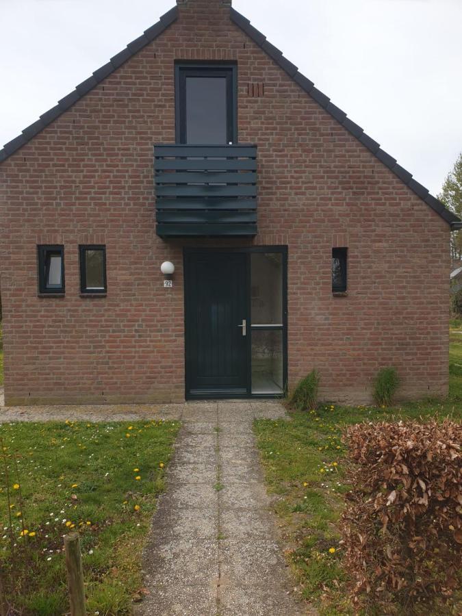 Vila Recreatiewoning Maas En Waal 92 Ewijk Exteriér fotografie